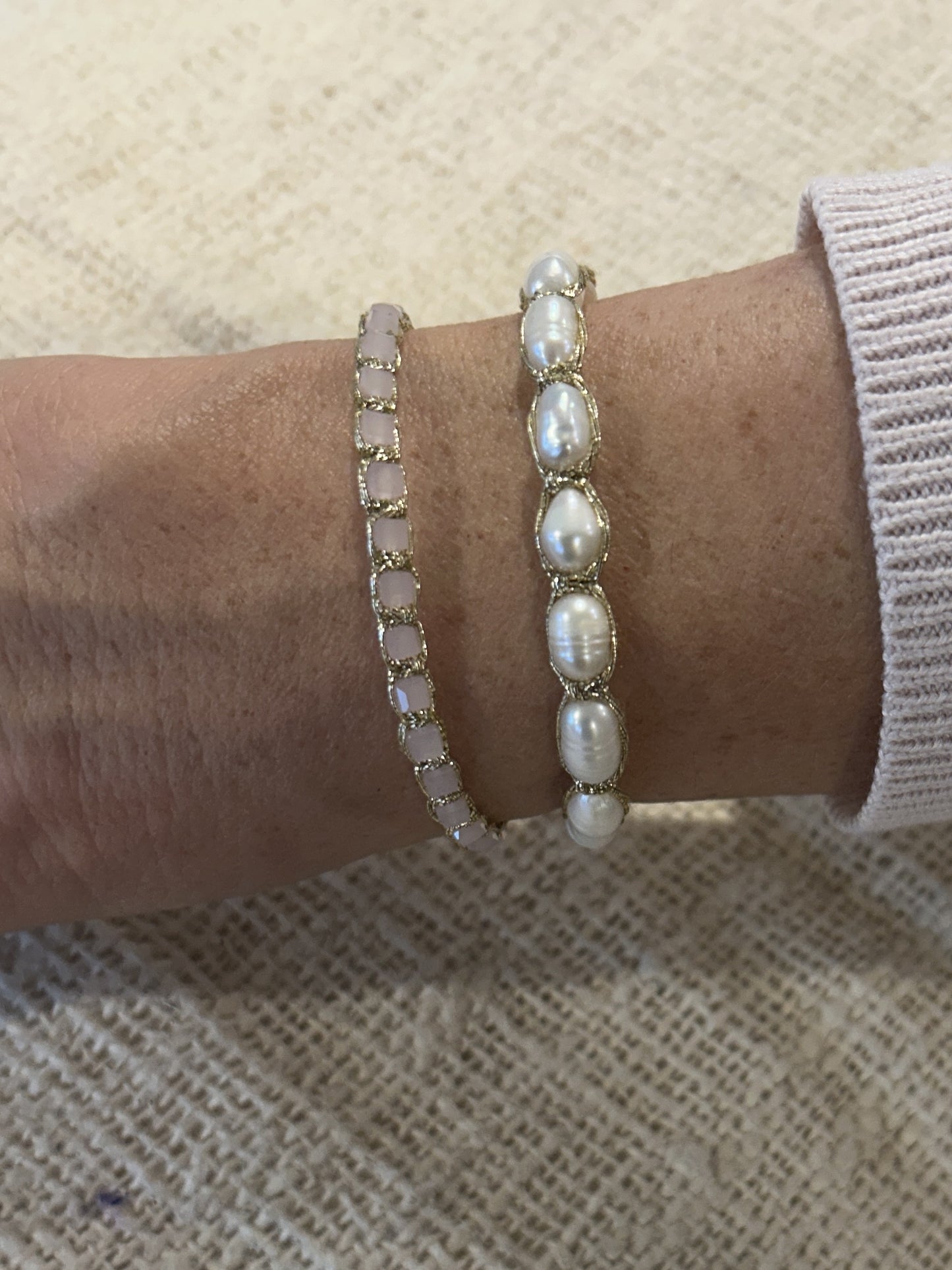 Arya Bracelet - pale pink