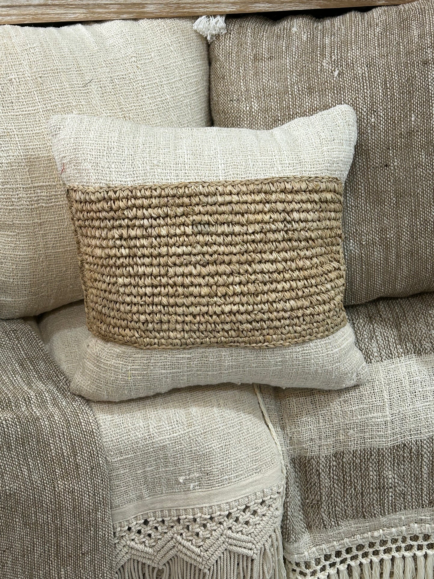 Raffia rectangle cushion cover