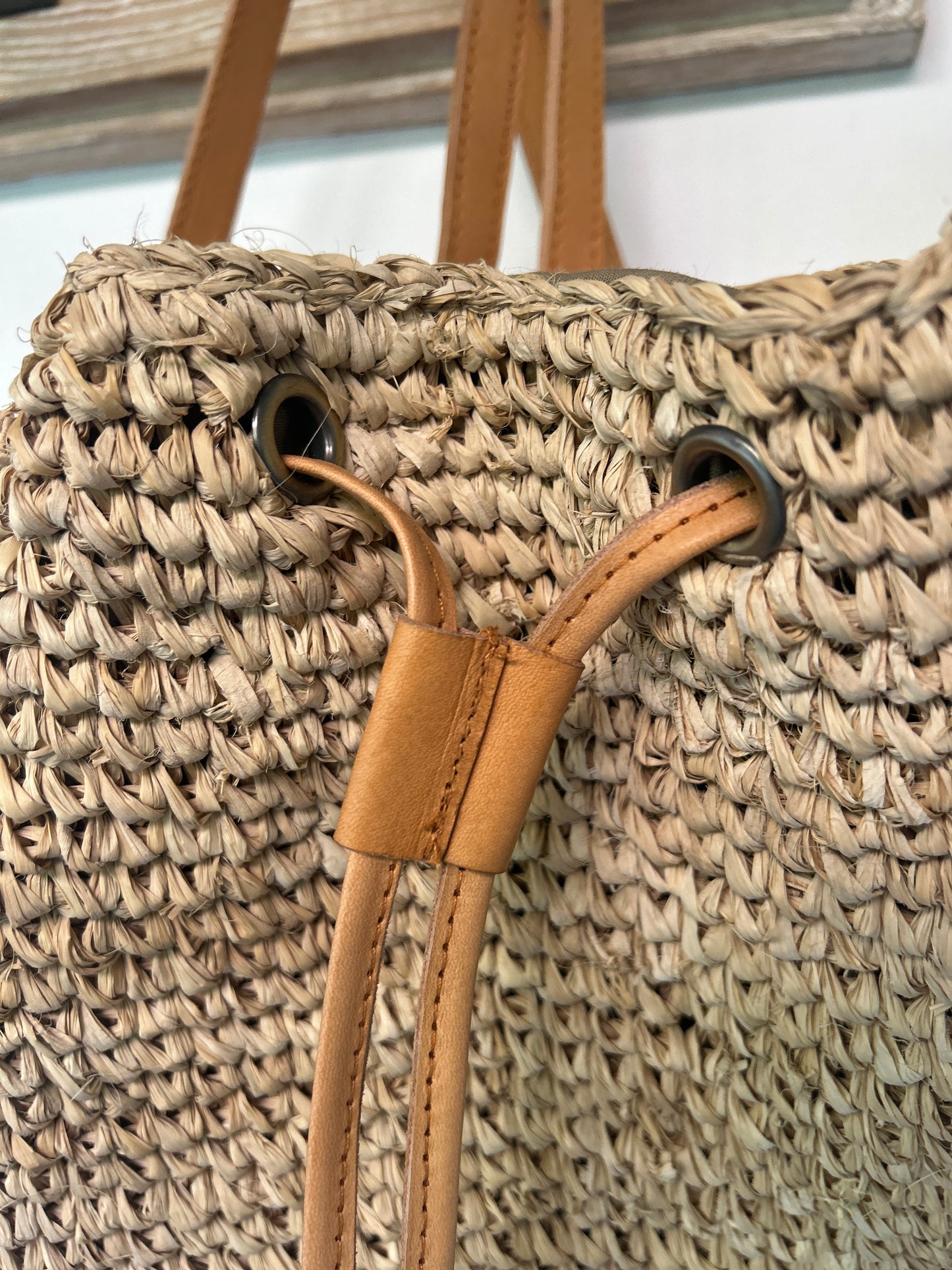 Raffia backpack