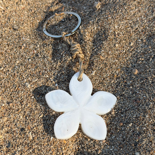 Floral shell keyrings