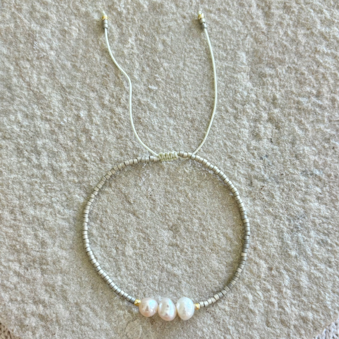 Pearl blessing bracelet - Ivory