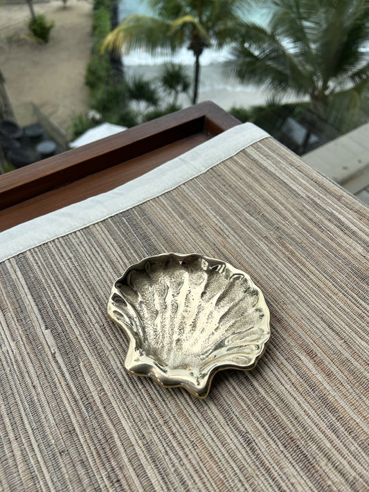 Brass Trinket Tray - Clam Shell