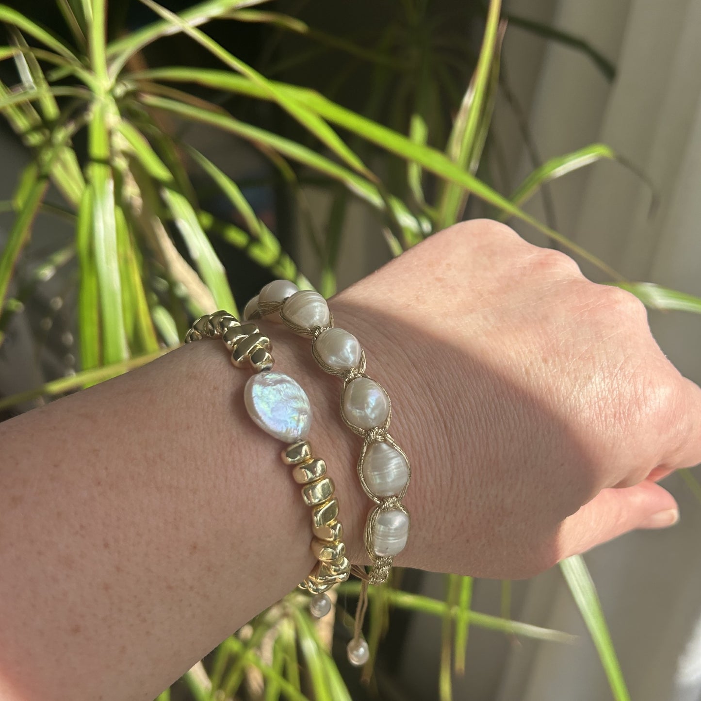 Luna Pearl Bracelet